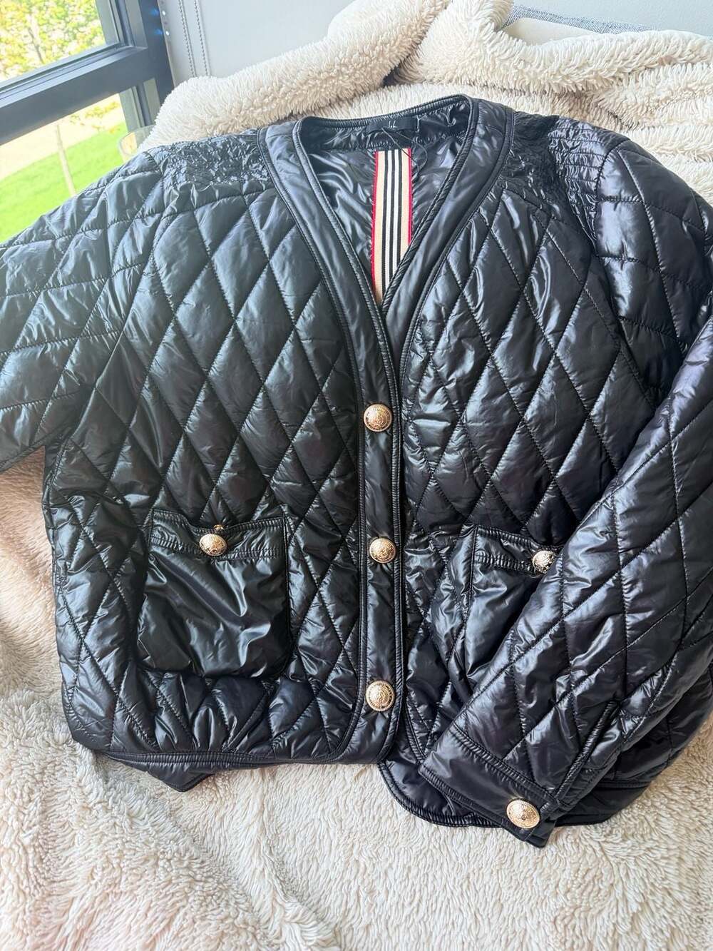 Joh. Johya Black Quilted Puffer Jacket with Scalloped Hem